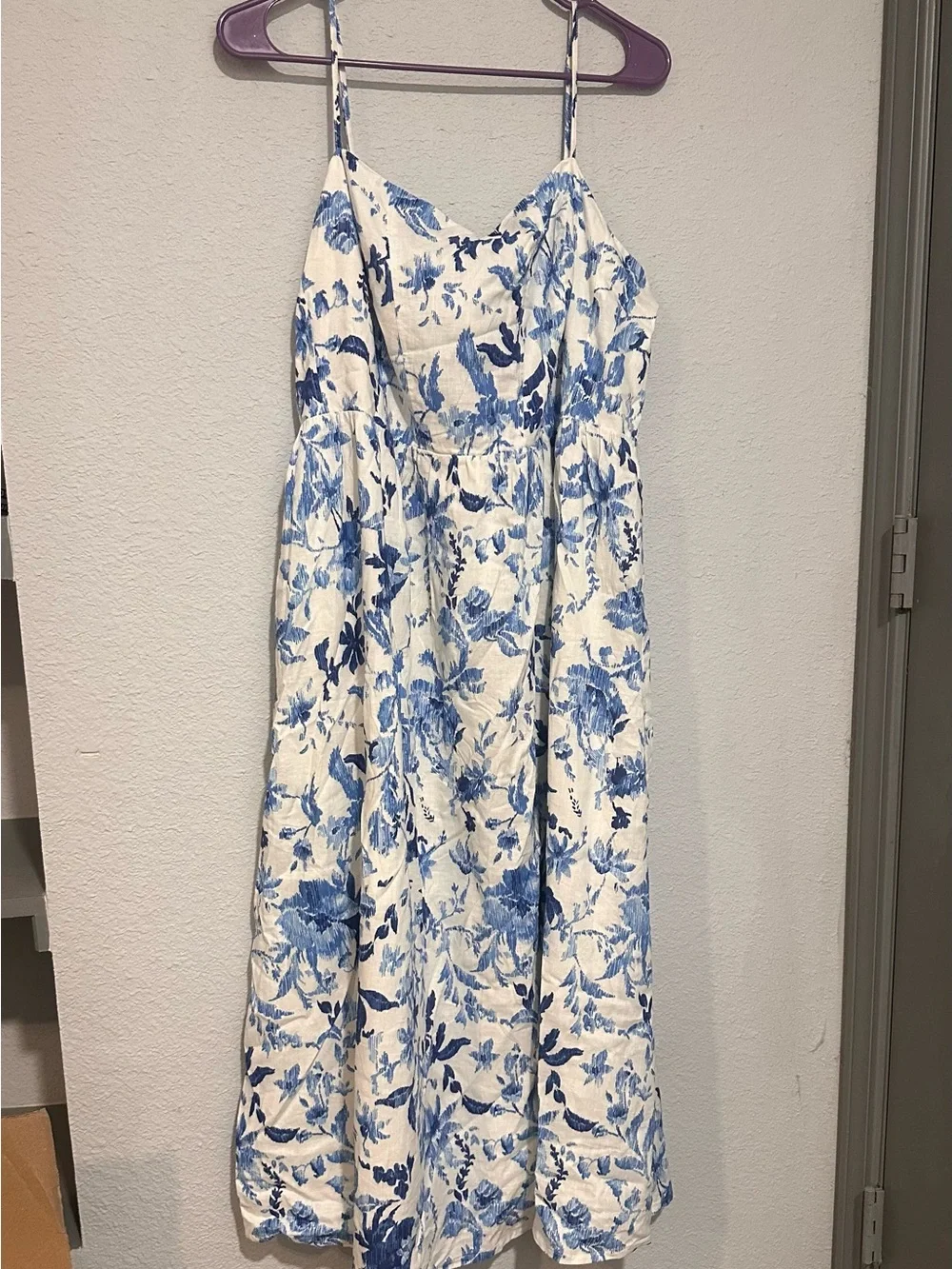 pink dress near me Marie in Tea Rose – Louise New York Color:Black as Picture Authentic Mexican dress Casual dresses With its Embellished Halter Neck Black
